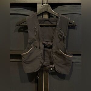 Lululemon Fast and Free Trail Running Vest Size XS/SM BLACK